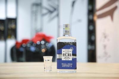 白酒行业的国民记忆 傲百年北京二锅头让傲百年品牌自带辨识度